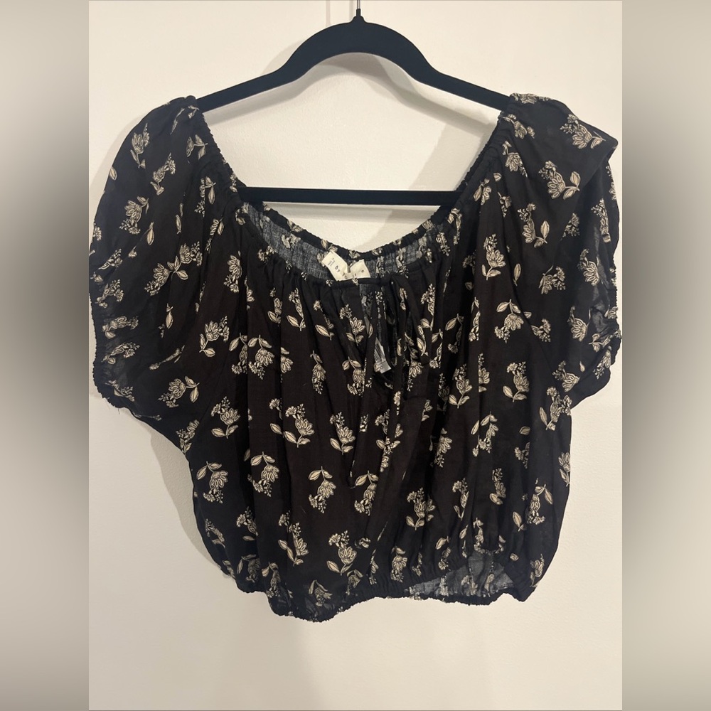 By Together M Black/Tan Floral Crop Top with Front Tie Keyhole